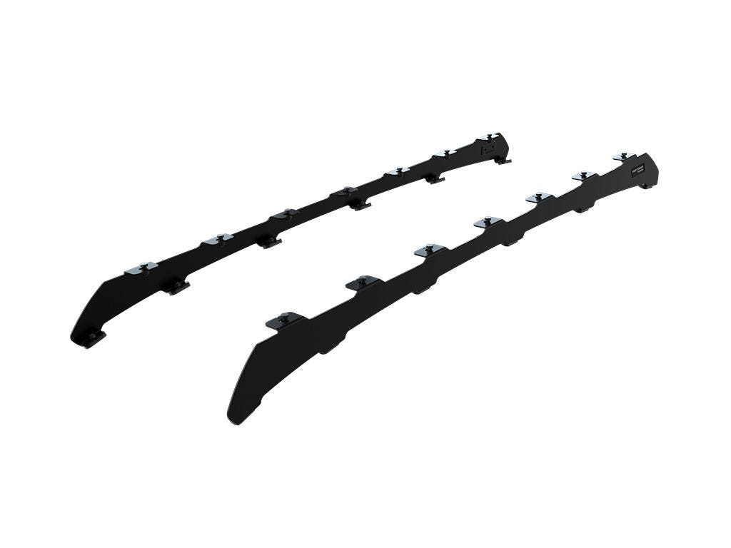 Front Runner Suzuki Fronx (2023 - Heute) Fußreling (Paar)