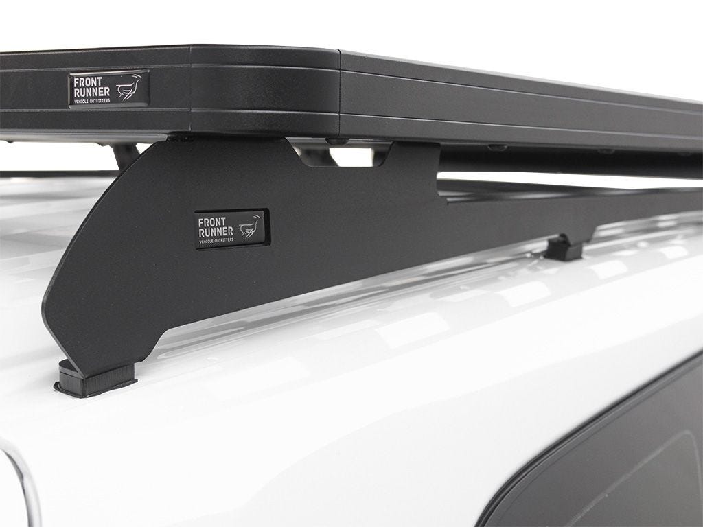 Slimline II bagagerekkit voor een Ford Everest (2015-2021) – Front Runner