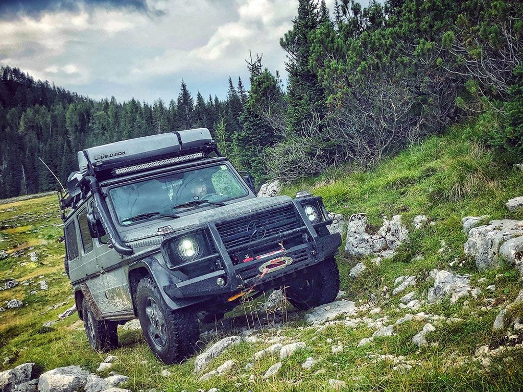 Front Runner Mercedes-Benz Gelandewagen G Class (1990-2018) Slimline II Roof Rack Kit / Tall