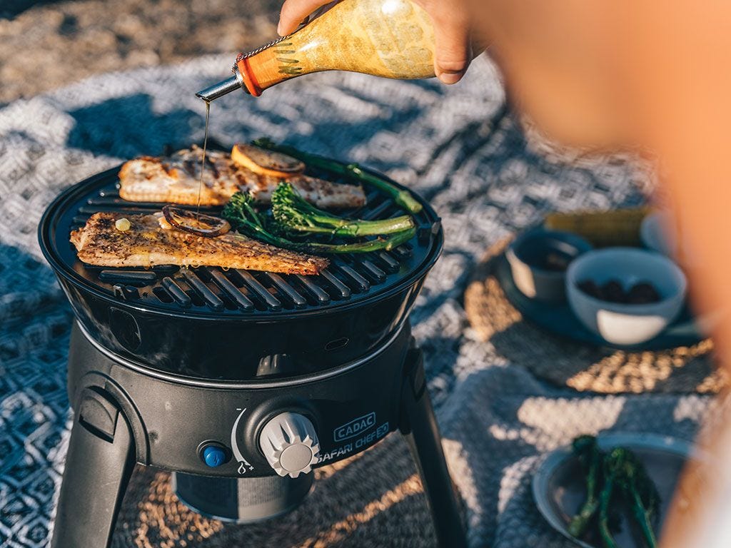 Safari Chef 30 HP/ Portable 5 Piece/ Gas Barbeque/ Camp Cooker