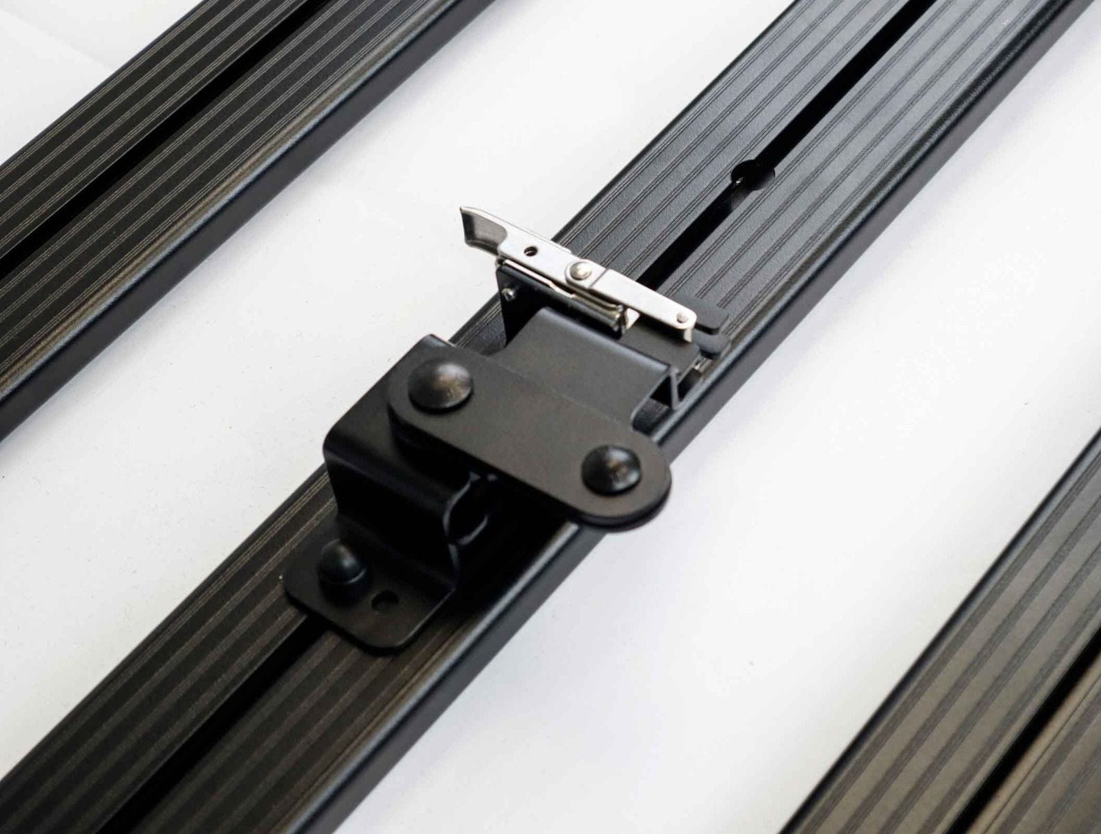 Universal Quick Release Zeltplatten Adapter / Sechserset - von Front Runner