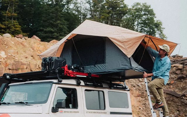 EXPEDITION ACCESSORIES