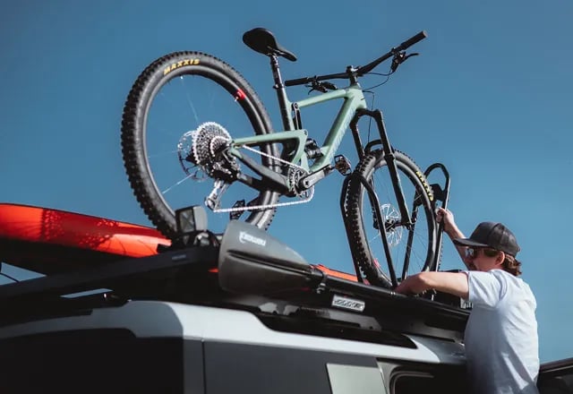 SPORT ACCESSORIES