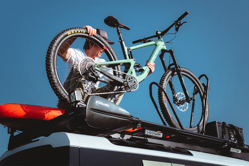 HOW TO PACK A ROOF RACK FOR CYCLING