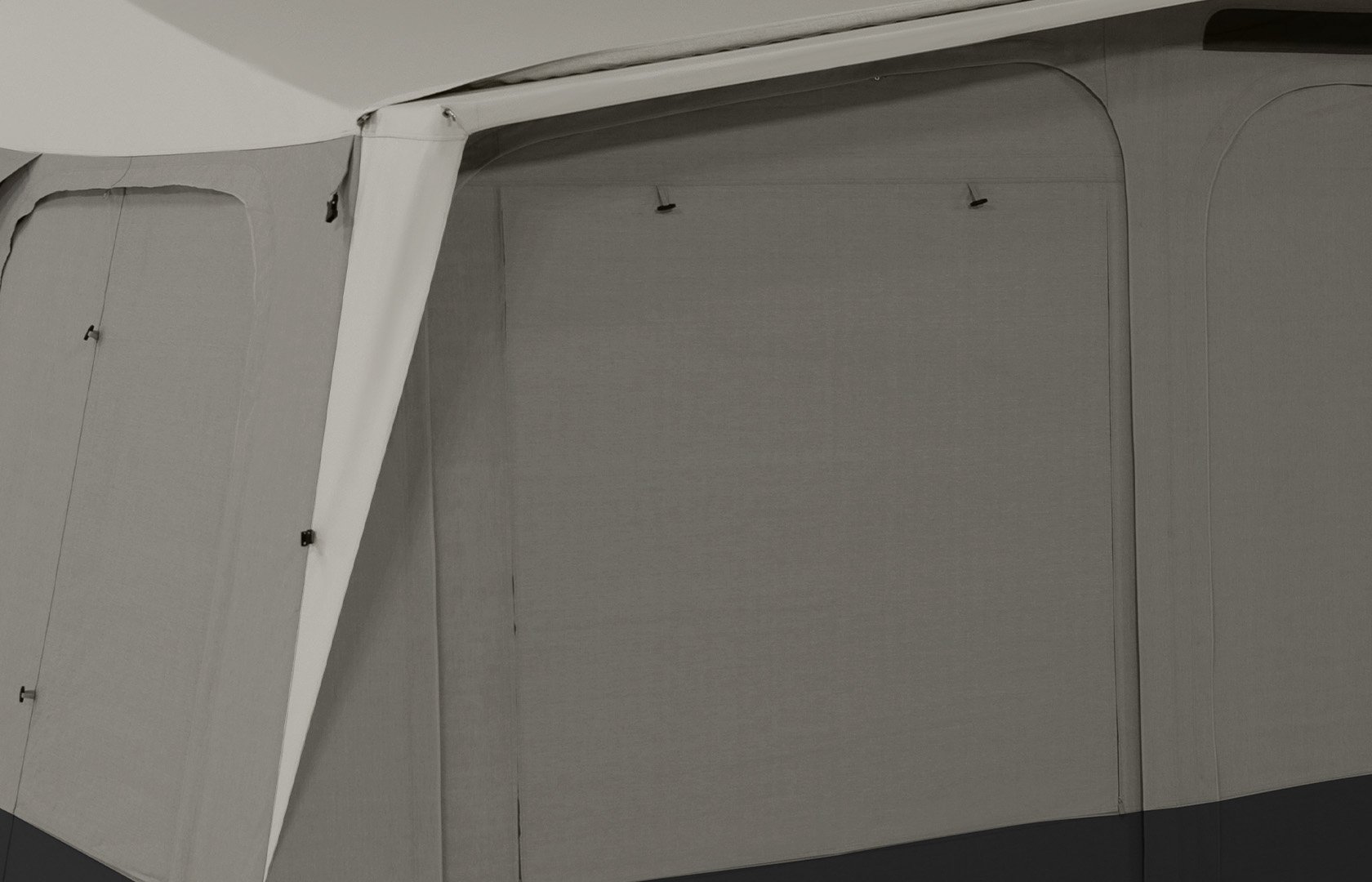 Dometic Stuga Rest material for easy maintenance and cleaning