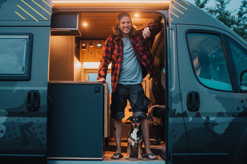 DOMINIK FREUND: FRONT RUNNER ON THE MOVE