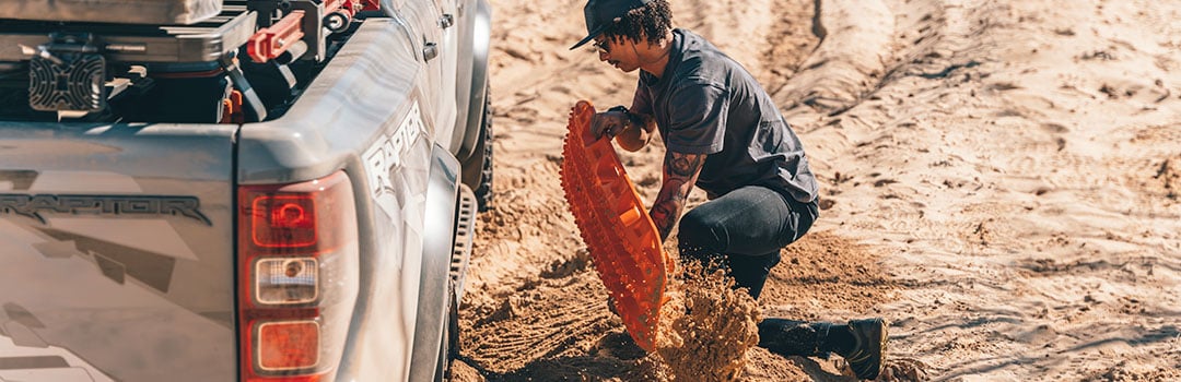 THE ULTIMATE OFF-ROAD RECOVERY STARTER PACK 