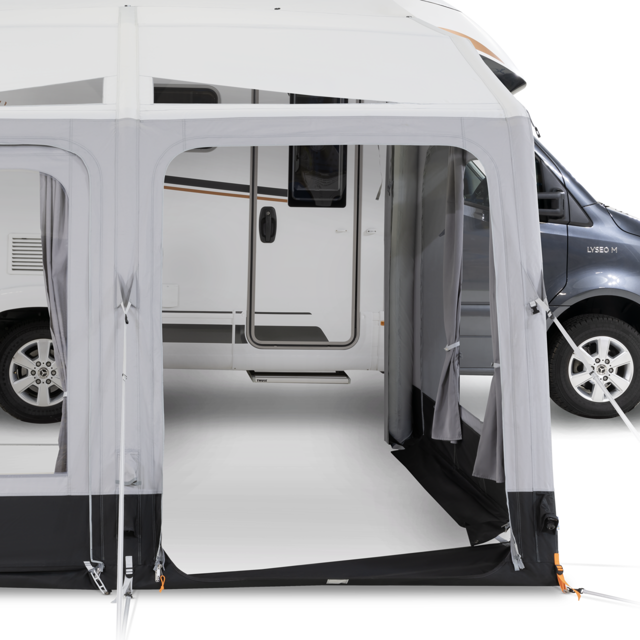 Pannello anteriore avvolgibile lateralmente