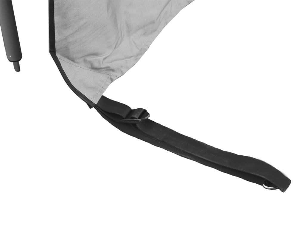 Front Runner Series Wind Break for 2.5M Awning / Front