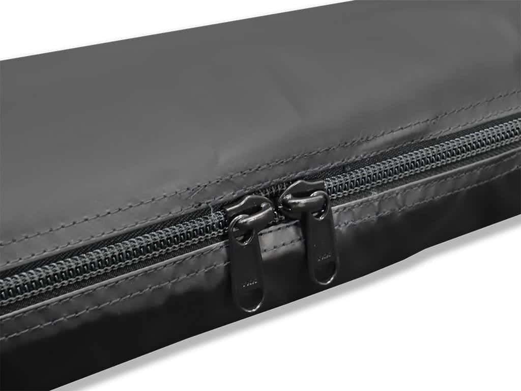Front Runner Series Easy-Out Awning / 2.5M / Black