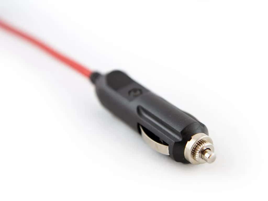 Front Runner Series Cigarette Lighter Socket to Hella Plug Extension Cord / 3M
