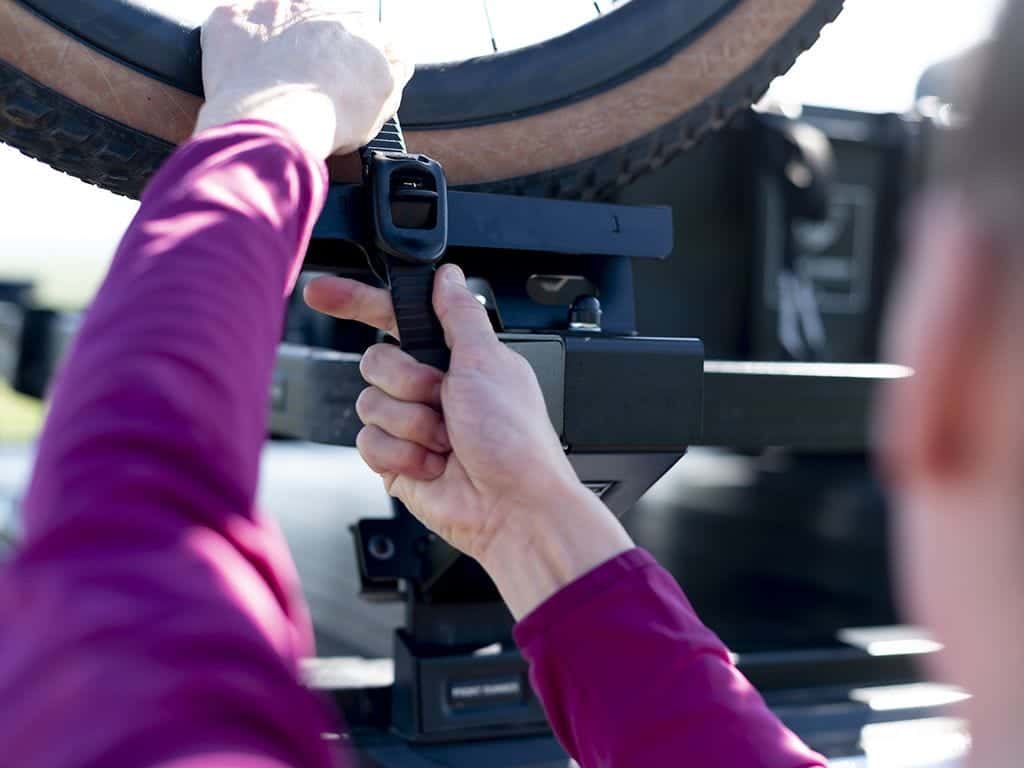 Front Runner Series Load Bed Rack Side Mount for Bike Carrier