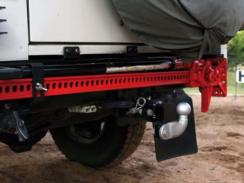 Front Runner Series Rear Bumper Bracket For Hi-Lift Jack 1.2m / Land Rover Defender