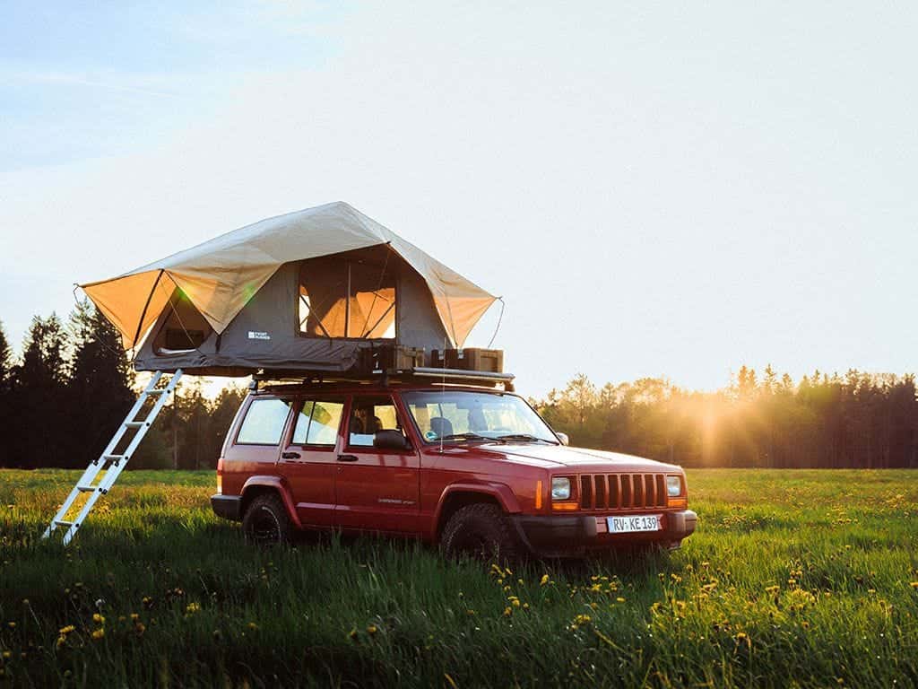 Front Runner Series Jeep Cherokee Sport XJ Slimline II Roof Rack Kit