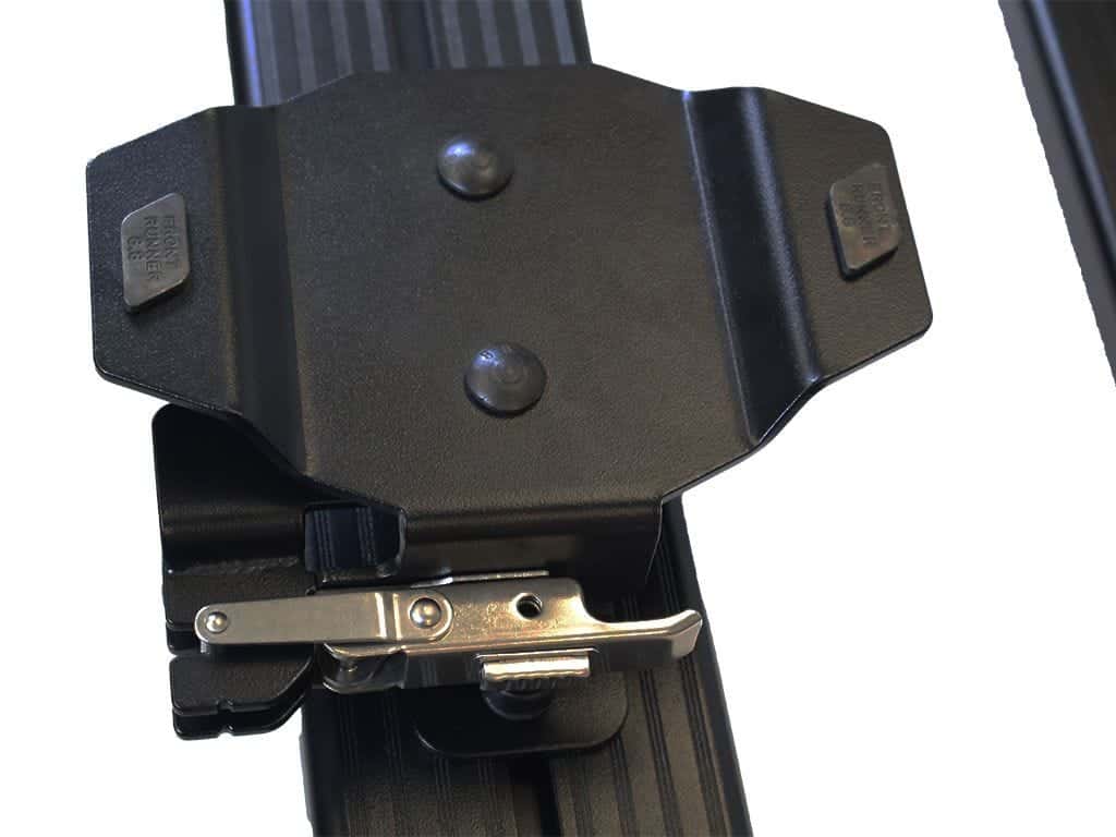Front Runner Series Quick Release Shower Mount