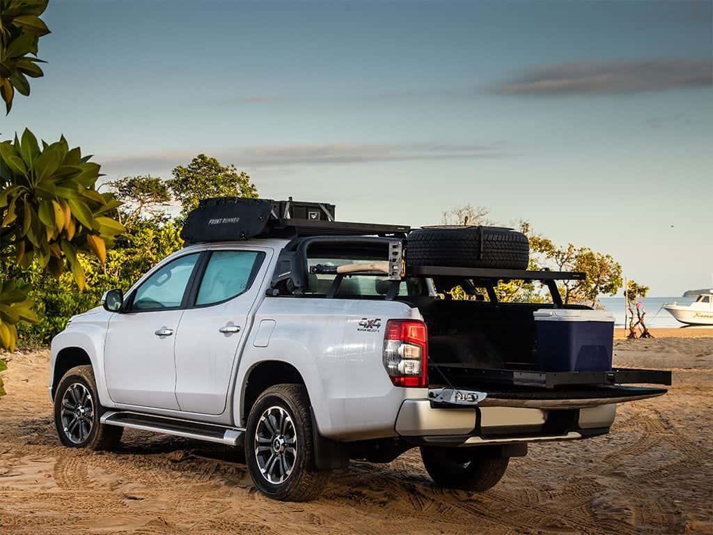 Front Runner Series Bakkie Slimline II Load Bed Rack Kit / 1425(W) x 1358(L)