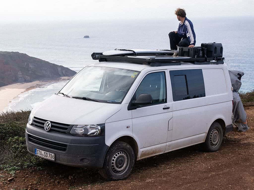 Front Runner Series Volkswagen T5 Transporter Kombi / SWB (2003 - 2015) Slimline II Dachträger Kit