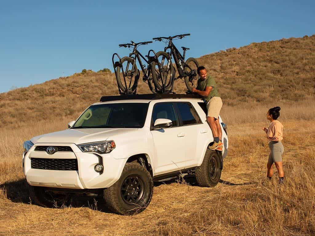 Front Runner Series Toyota 4Runner 5th Gen (2010-2024) Slimsport Roof Rack Kit / Light Bar Ready