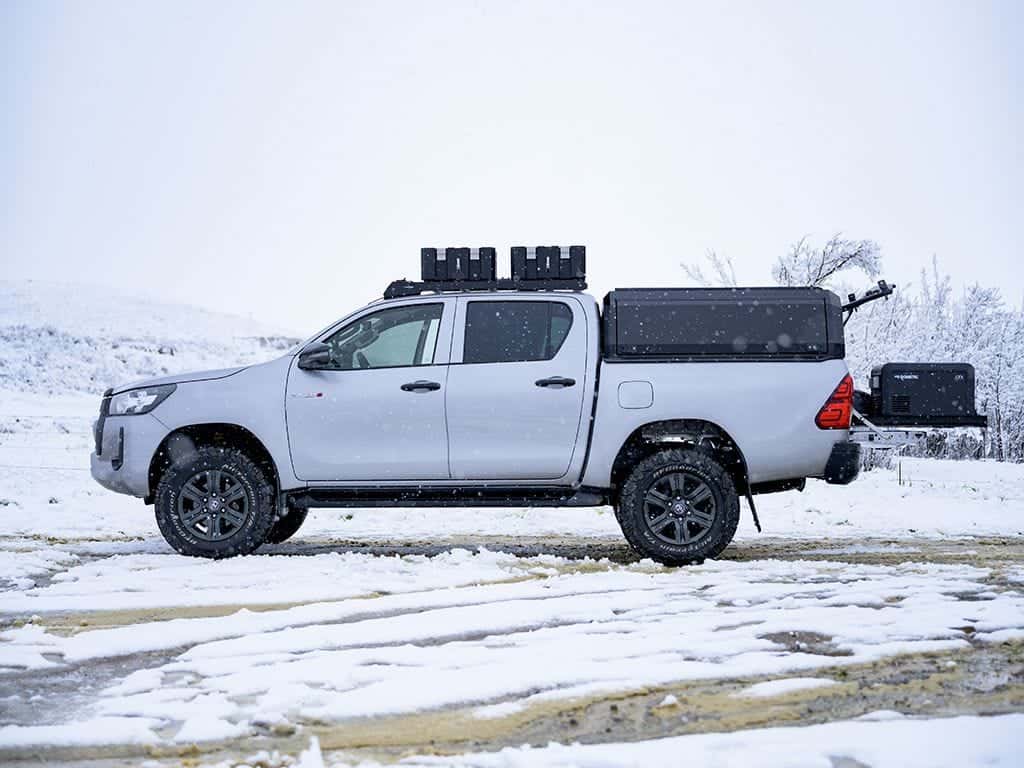 Front Runner Series Kit de galerie Slimport pour une Toyota Hilux (2015 - 2021)