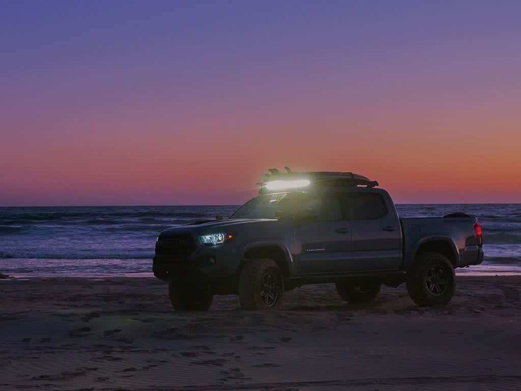 Front Runner Series Toyota Tacoma (2005-2023) Slimsport Roof Rack Kit / Light Bar Ready