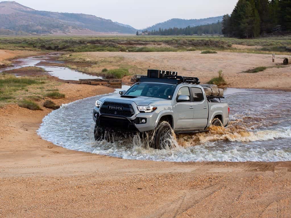 Front Runner Series Toyota Tacoma (2005-2023) Slimsport Roof Rack Kit