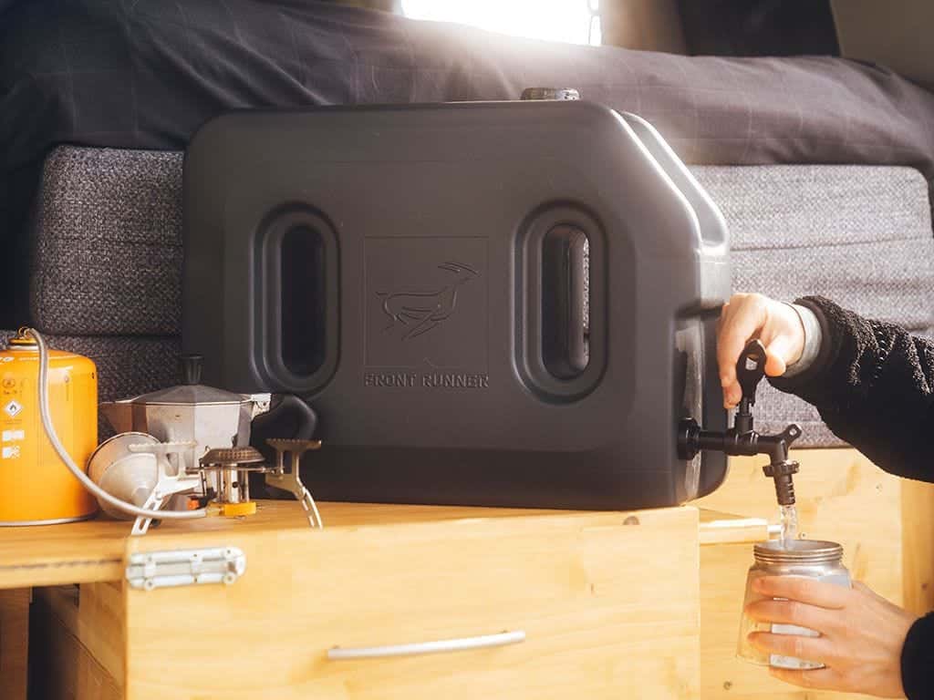 Front Runner Series Pro Water Tank With Tap / 20L