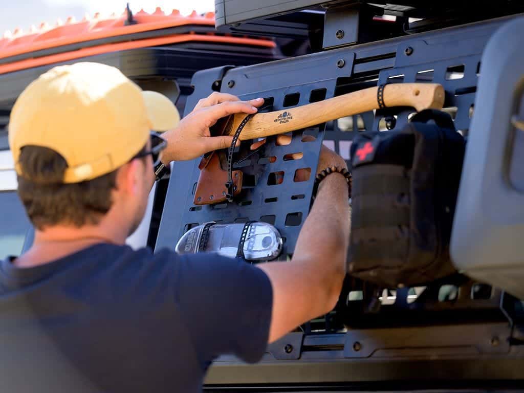 Front Runner Series Pro Bed Rack Side Molle Panel / 1200mm