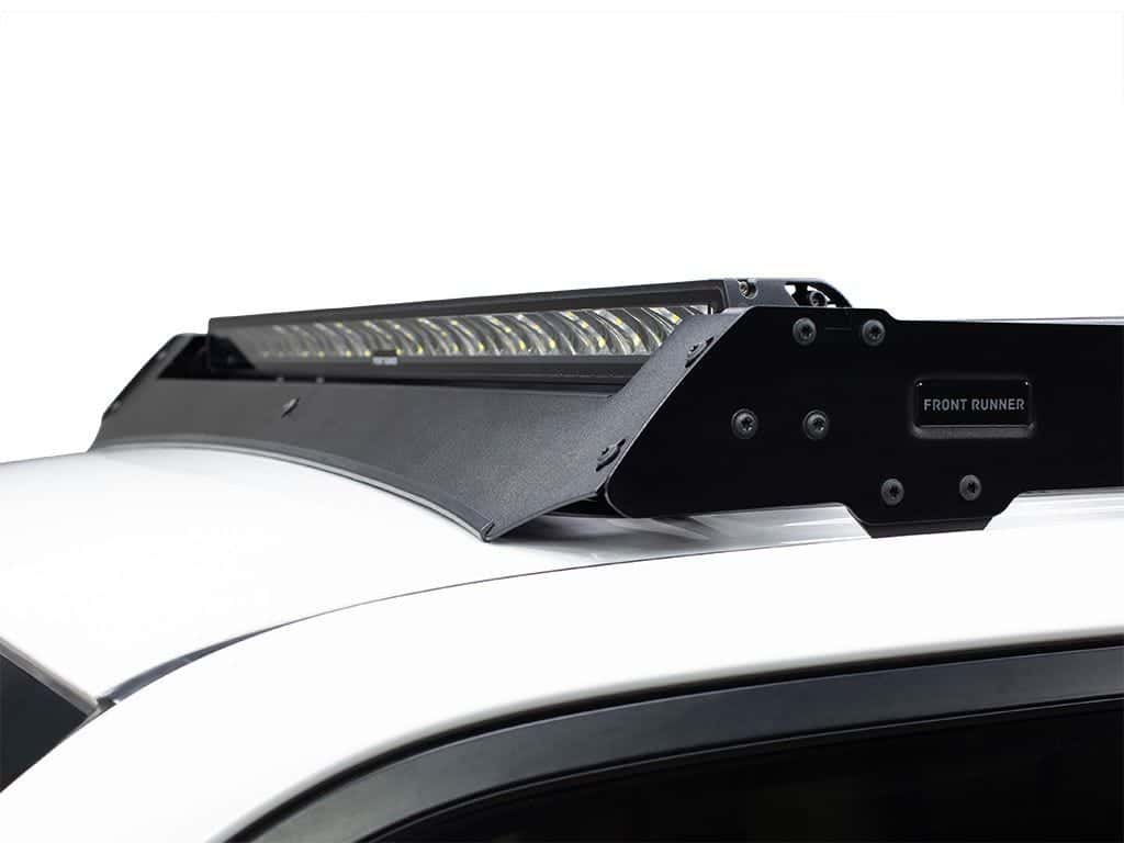 Front Runner Series Toyota 4Runner (2009-2024) Slimsport Rack 40" Light Bar Wind Fairing