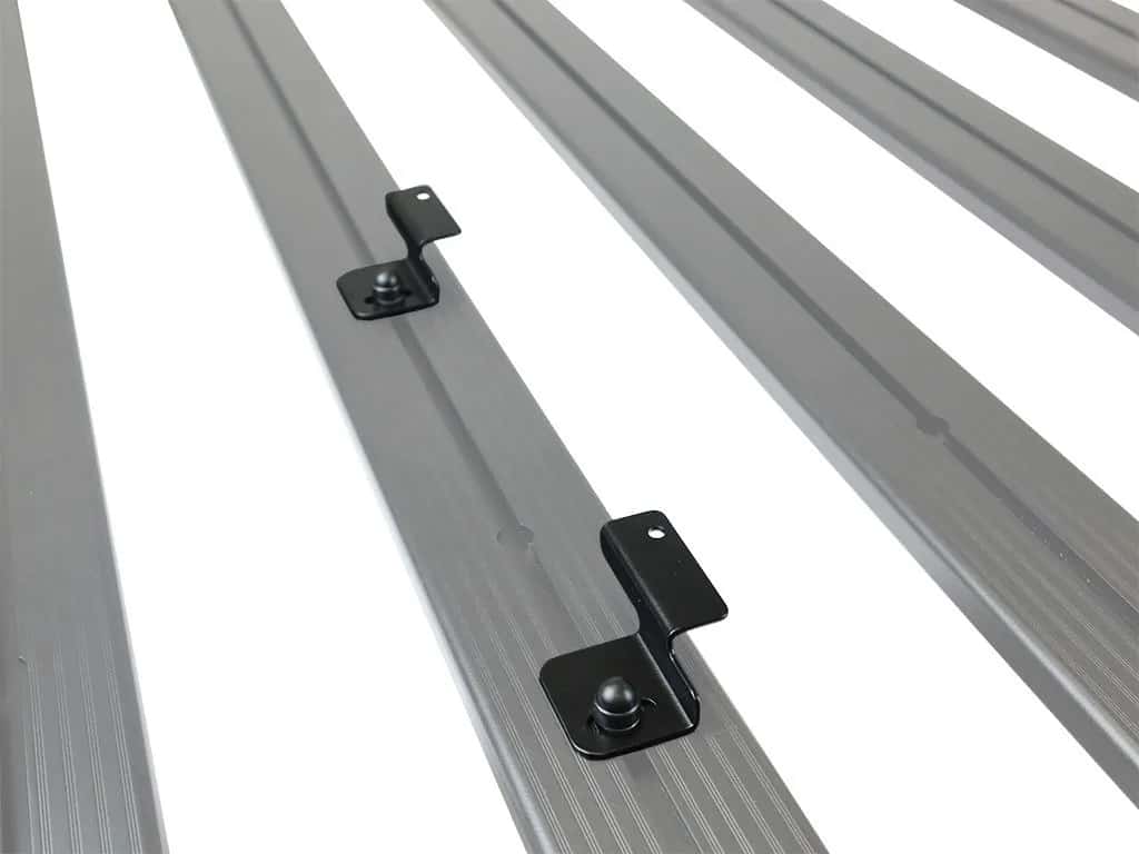 Front Runner Series Support de montage du kit de panneaux solaires Zamp