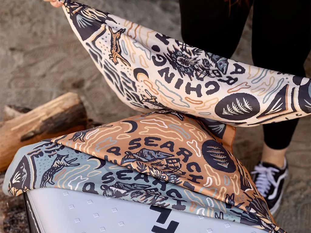 Front Runner Series Keep Searching Bandana / Orange