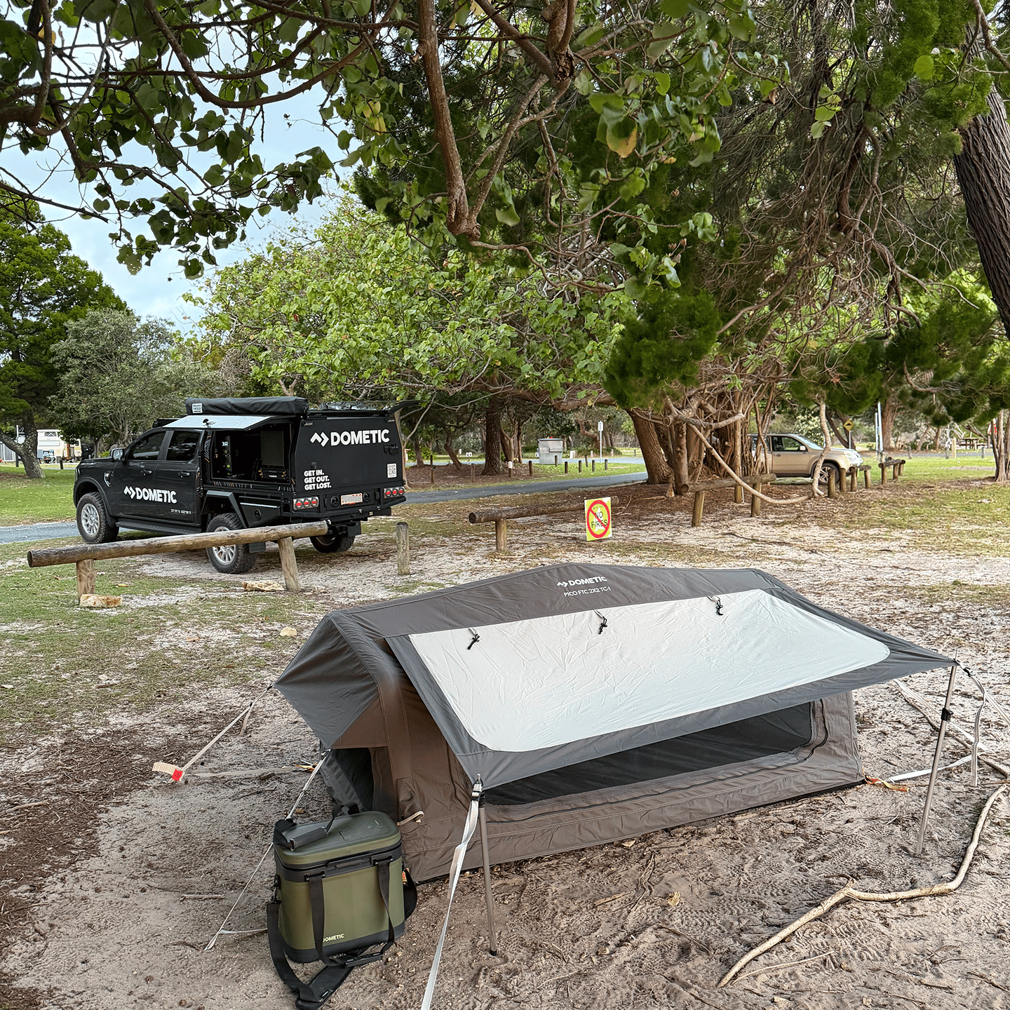 Camp easy set up with the Dometic Pico swag and Recon Softside Cooler, Harry arrives to Stradbroke Island and wastes not time with the convenience of his Dometic camp set up.