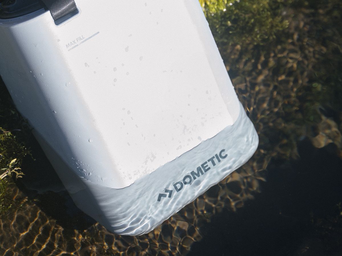 Dometic Water jug