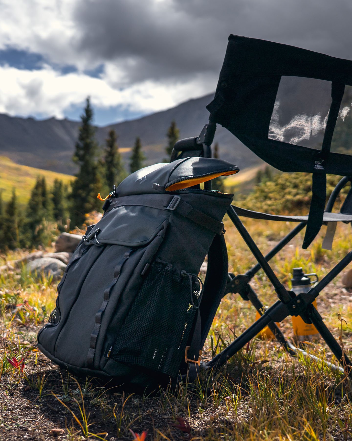 recon backpack with chair
