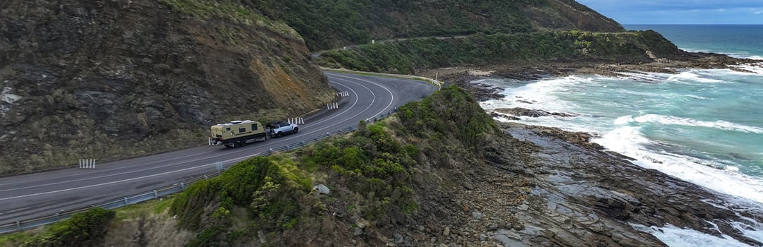 FRONT RUNNER ON THE MOVE: LOWELL HUNTER