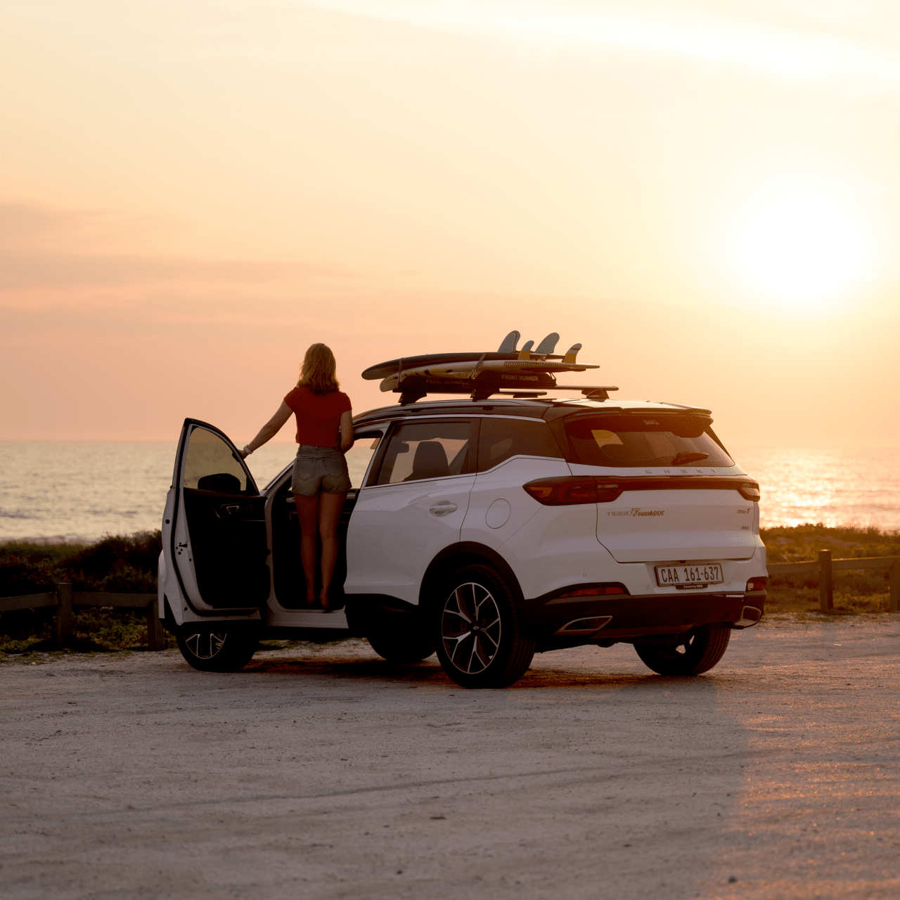 Front Runner Dometic Cross Bars