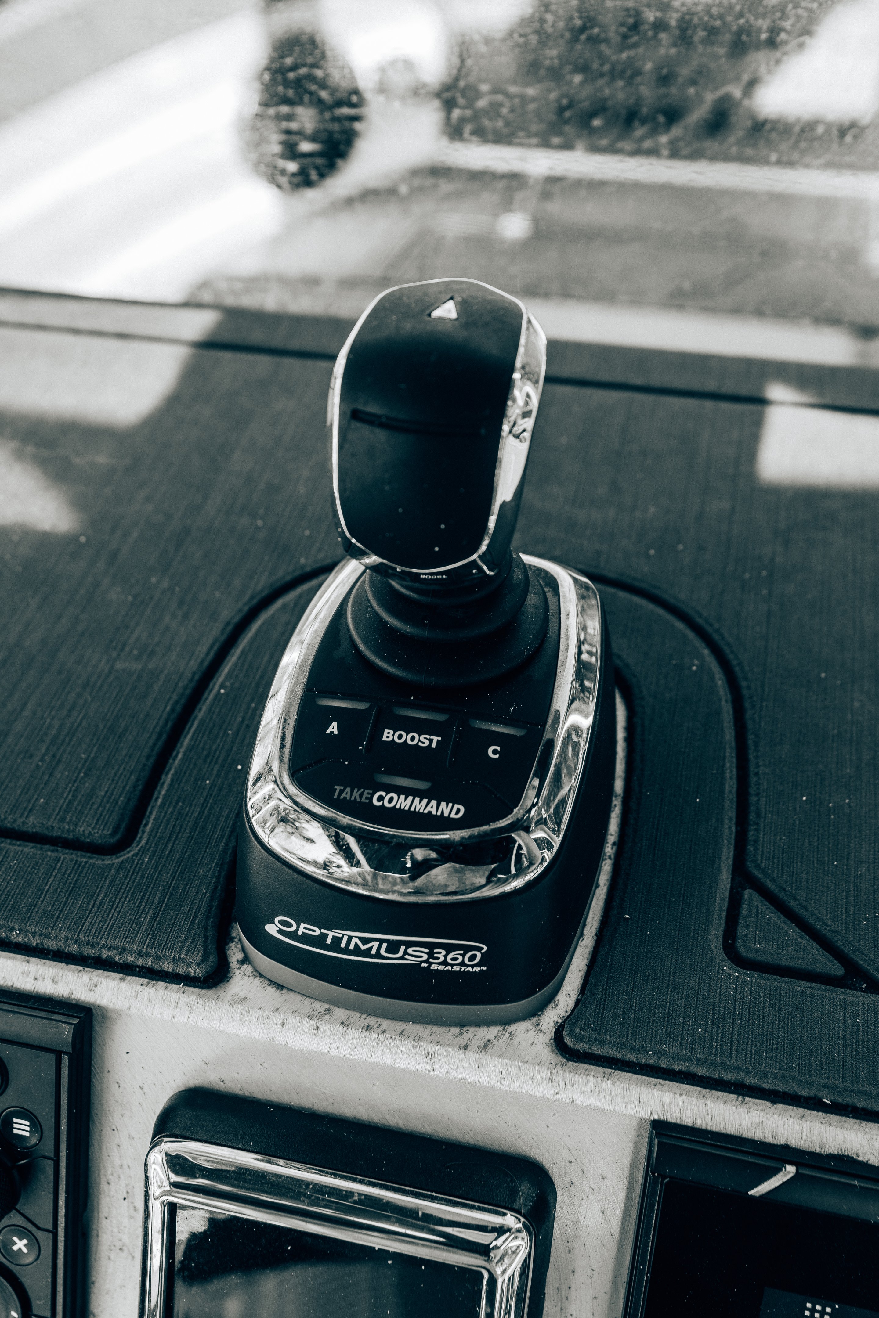 Dometic 360 Joystick