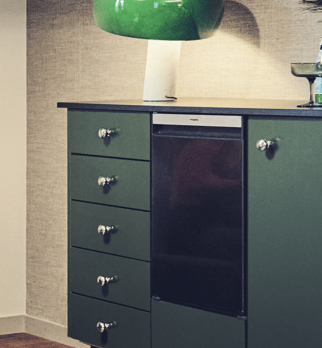 What Decision Makers Need to Know - Row Block - Item 2