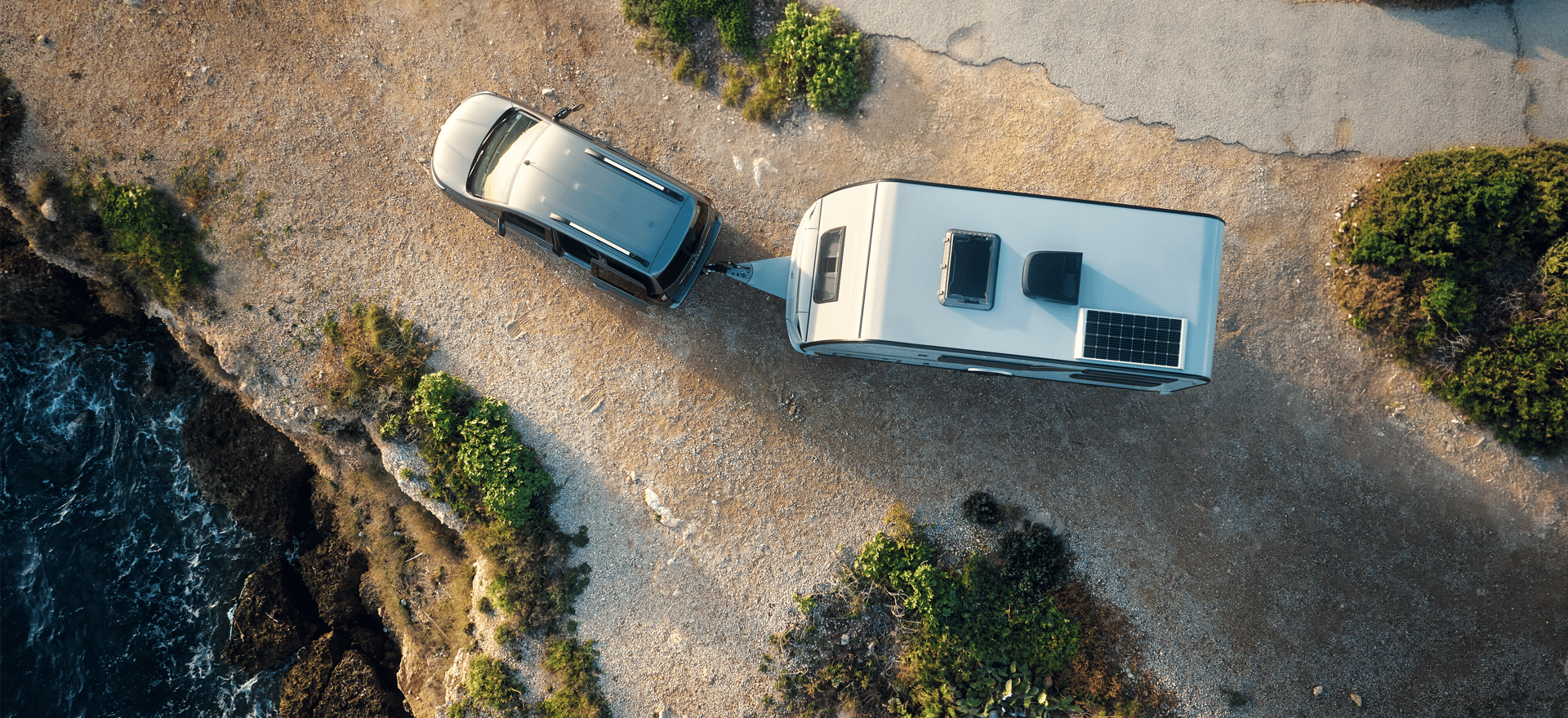 Hero - RV Air Conditioner Rebate Top Banner_Desktop