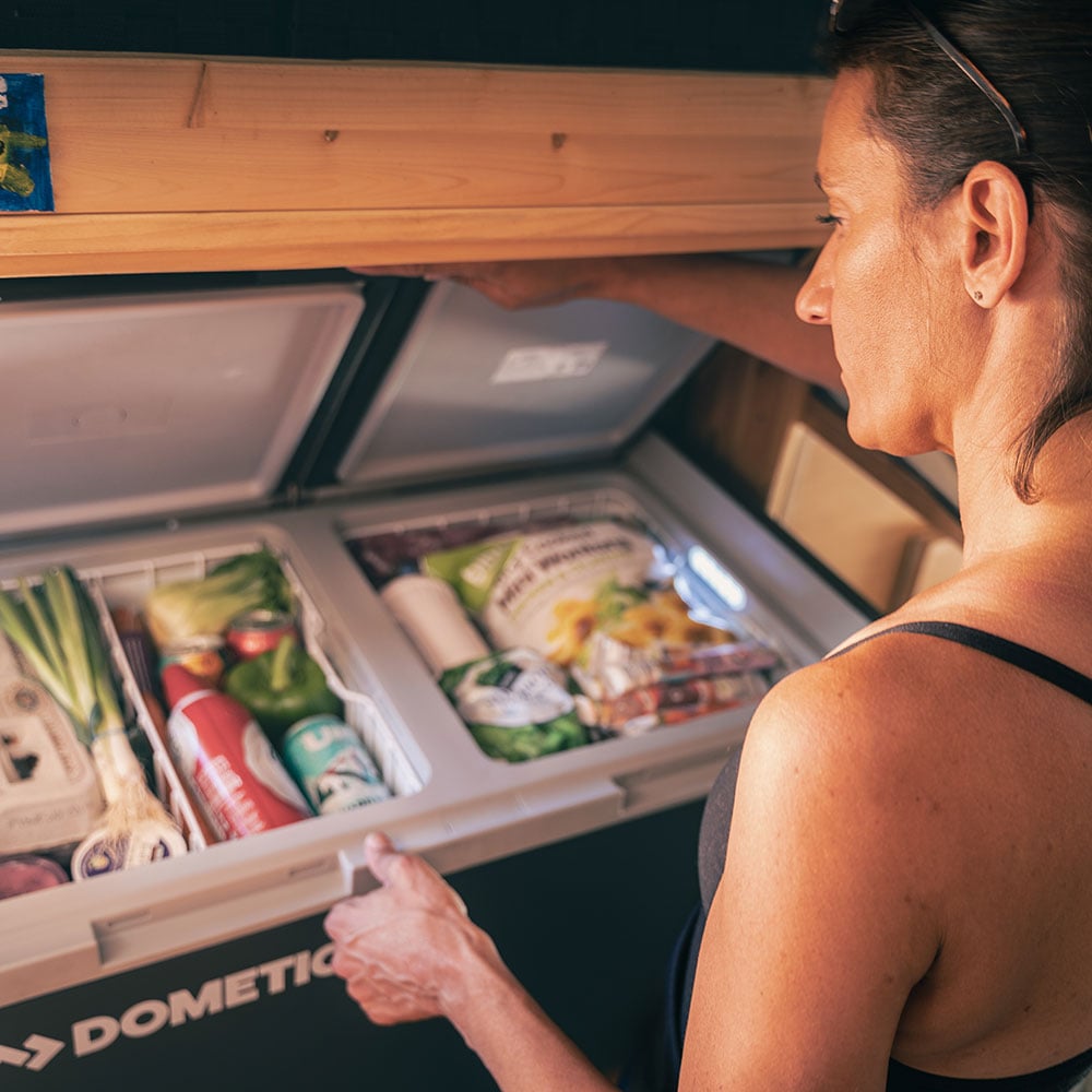 Offgrid Boondocking with the @Mali.Mish Family