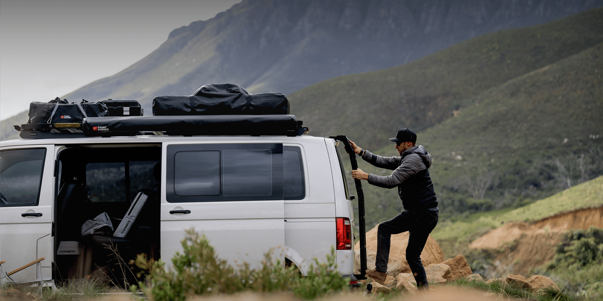 AU - VanLife Hero
