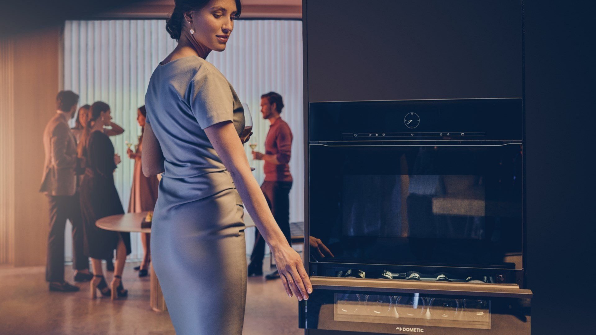 Migrated from Optimizely: drawbar-hero.jpg | Source: https://epi.dometic.com/globalassets/news/drawbar/drawbar-hero.jpg?ref=6D83D38F84