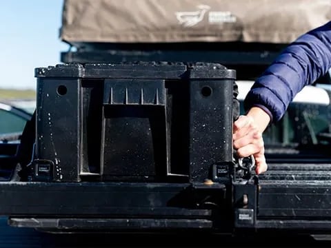 EXPEDITION ACCESSORIES