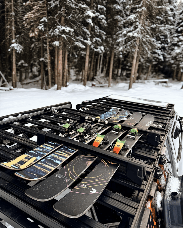 Dometic Front Runner Series Roof Rack