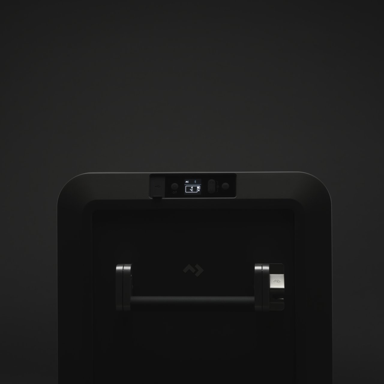 WEATHERPROOF HIGH RESOLUTION DISPLAY