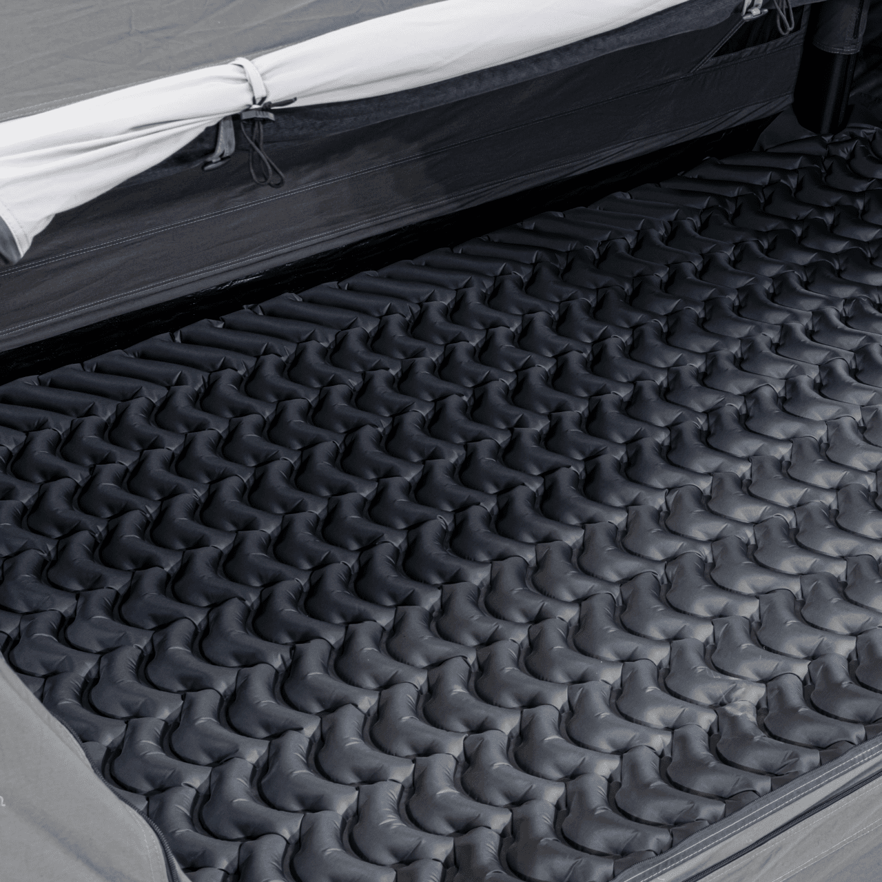 Integrated inflatable mattress