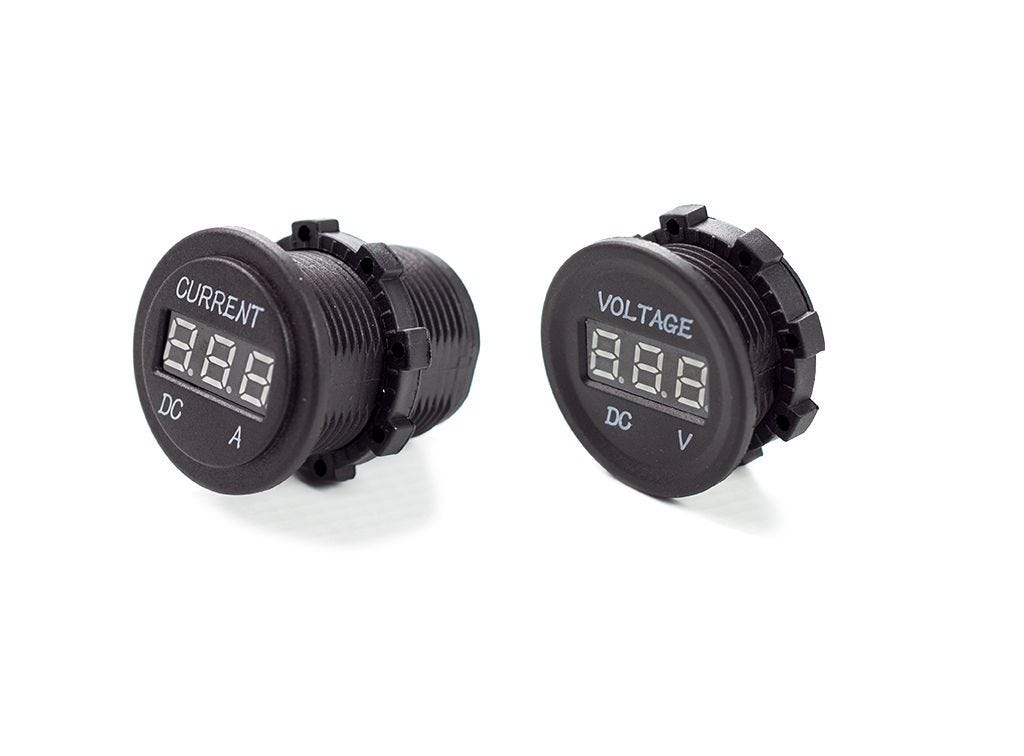 Front Runner 12v/24v Volt Meter/15 Amp Meter (2 Piece) Assorted Socket Panel Insert Kit