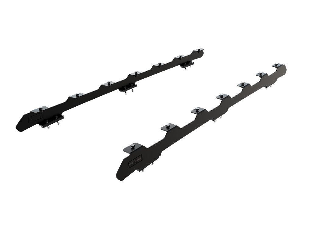 Front Runner Chevrolet Silverado/GMC Sierra 1500/2500/3500 Crew Cab (2014-2018) Foot Rails / Low Profile