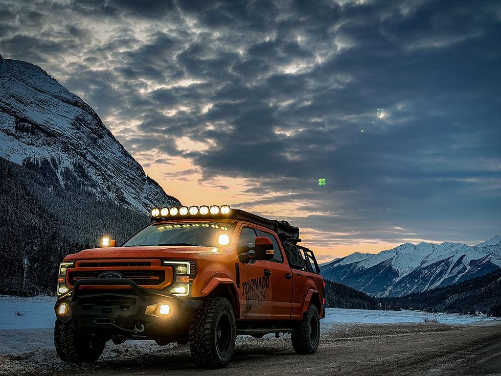 Front Runner Ford F-250 Super Duty, Crew Cab (1999-2016) Slimline II Roof Rack Kit / Tall