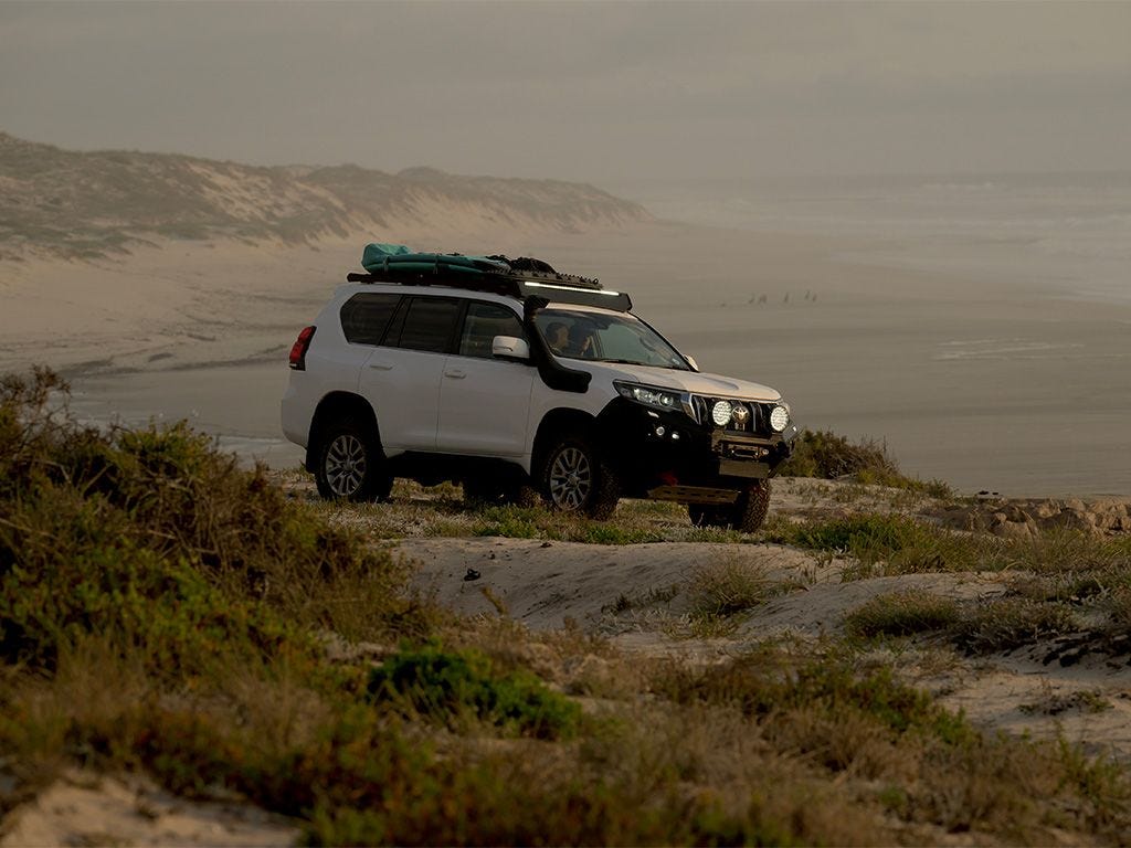 Front Runner Toyota Prado 150 (2010-2024) Slimsport Roof Rack Kit / Light Bar Ready 