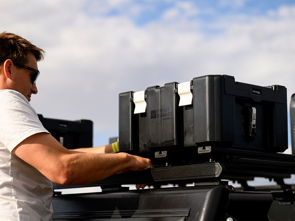 Front Runner Slimpro Canopy Rack Kit / 1335mm(W) x 2400mm(L)